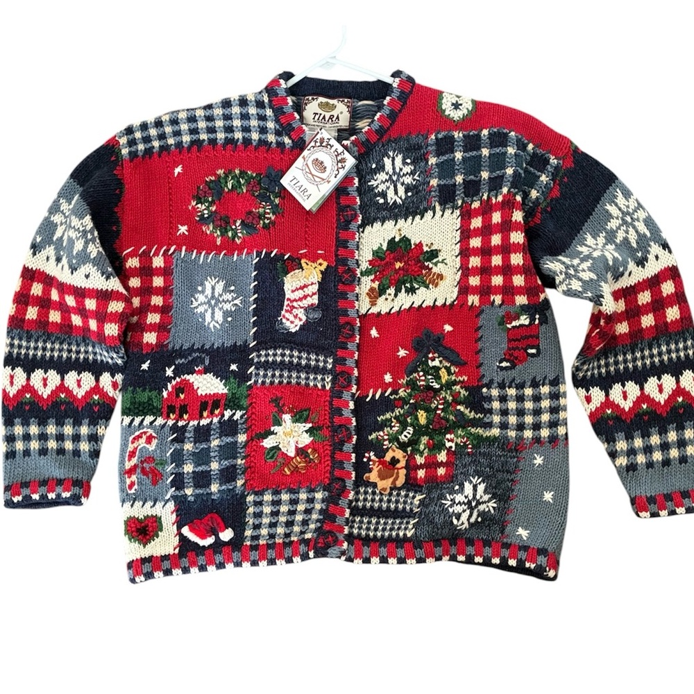 Tiara Vintage Red and Green Christmas Knit Cardigan Sweater